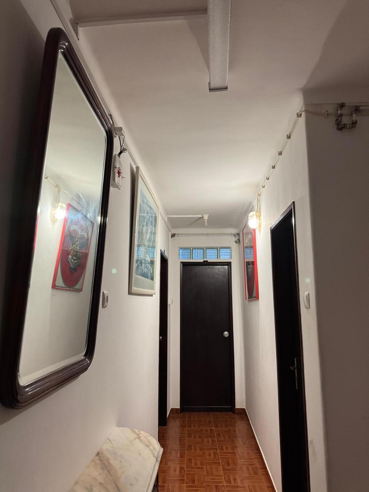 Lagos Central Hostel Екстер'єр фото